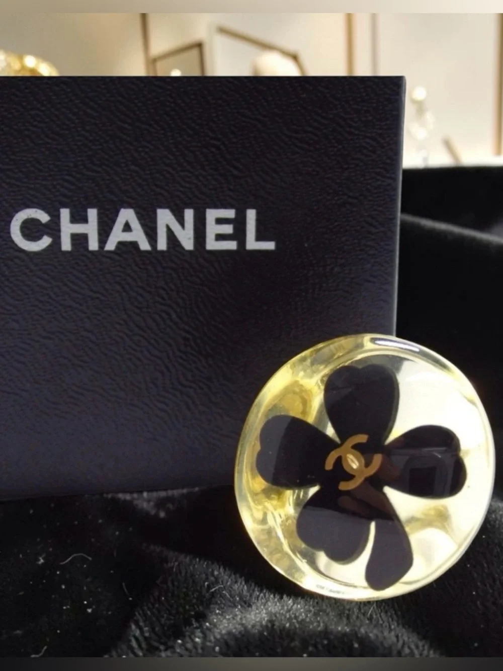 CHANEL Coco Mark Plastic Ring 😍❤️ - Picture 11 of 14